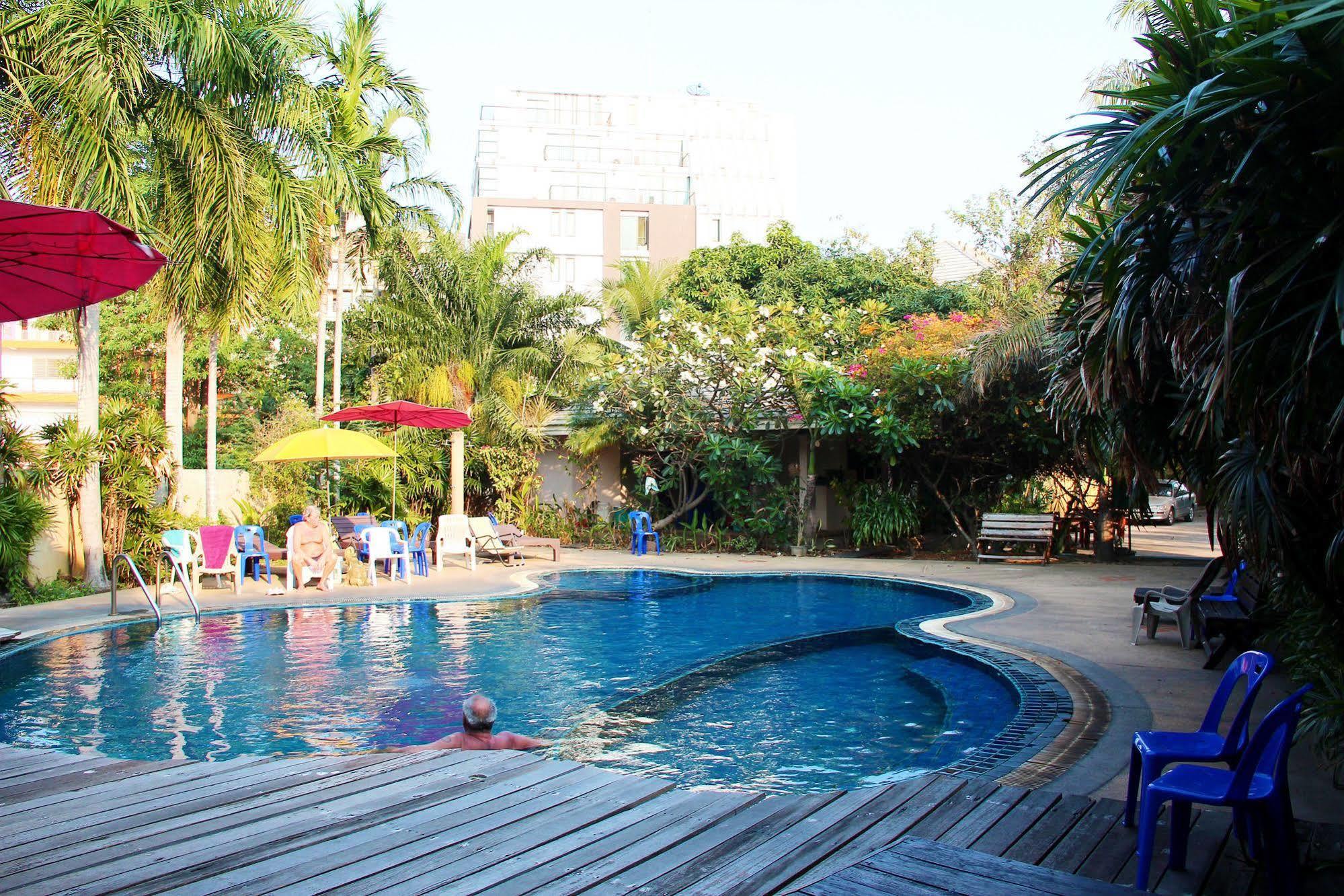Hotel Royal Tycoon Place